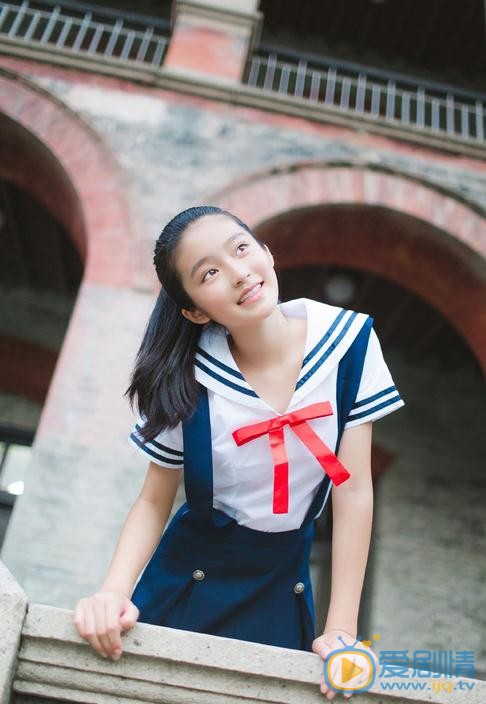 柴蔚校服写真 柴蔚高清写真_柴蔚高清剧照