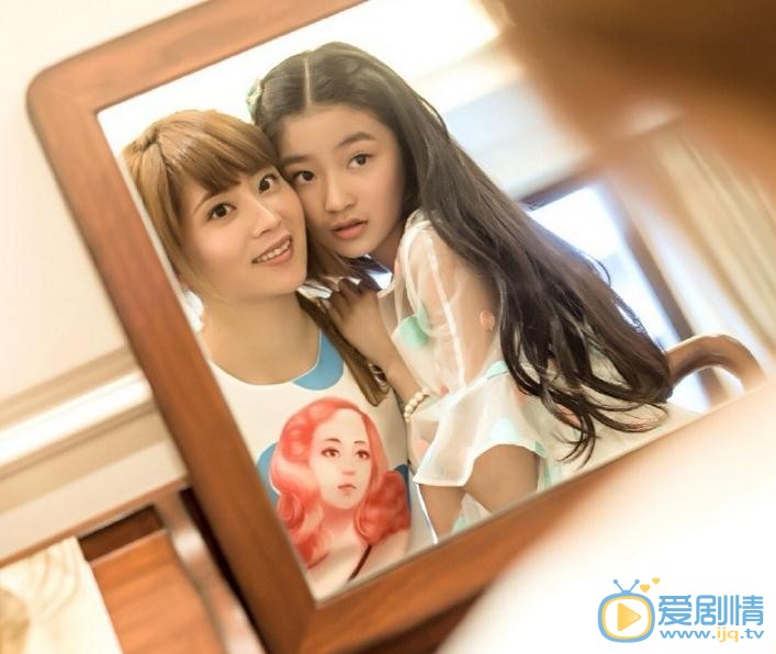 柴蔚母女写着 柴蔚高清写真_柴蔚高清剧照