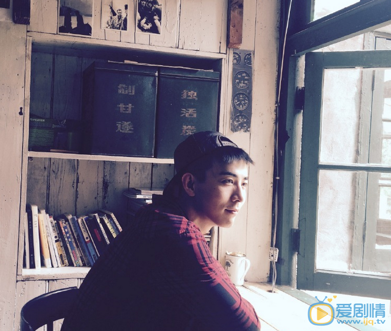 李川生活照 李川高清写真_李川高清剧照