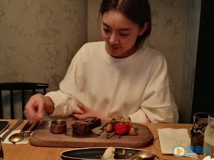 武雨泽武雨泽老婆赵梓童 武雨泽高清写真_武雨泽高清剧照