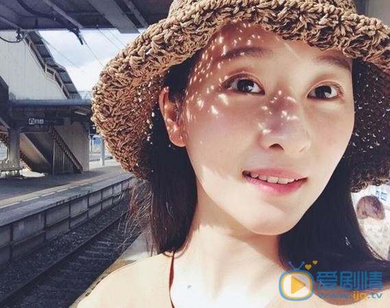 吕星辰生活照 吕星辰高清写真_吕星辰高清剧照