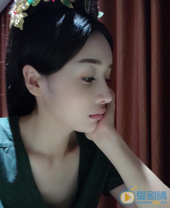 何彦霓片场照 何彦霓高清写真_何彦霓高清剧照