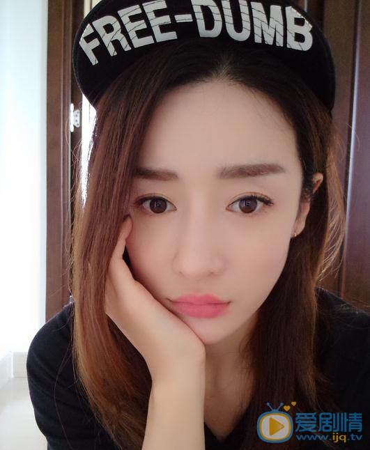 何彦霓生活照 何彦霓高清写真_何彦霓高清剧照