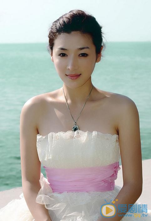 何彦霓写真 何彦霓高清写真_何彦霓高清剧照