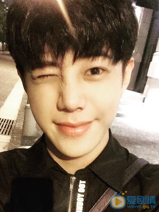 刘剑羽生活照 刘剑羽高清写真_刘剑羽高清剧照