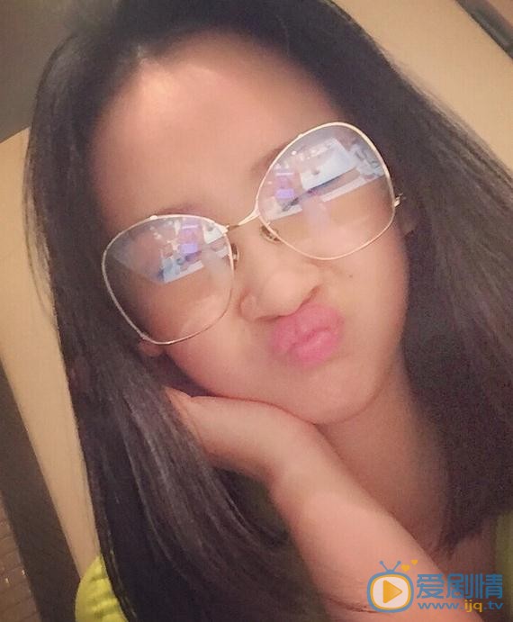 梁宝羚生活照 梁宝羚高清写真_梁宝羚高清剧照