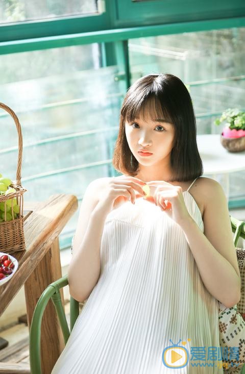 梁宝羚写真 梁宝羚高清写真_梁宝羚高清剧照
