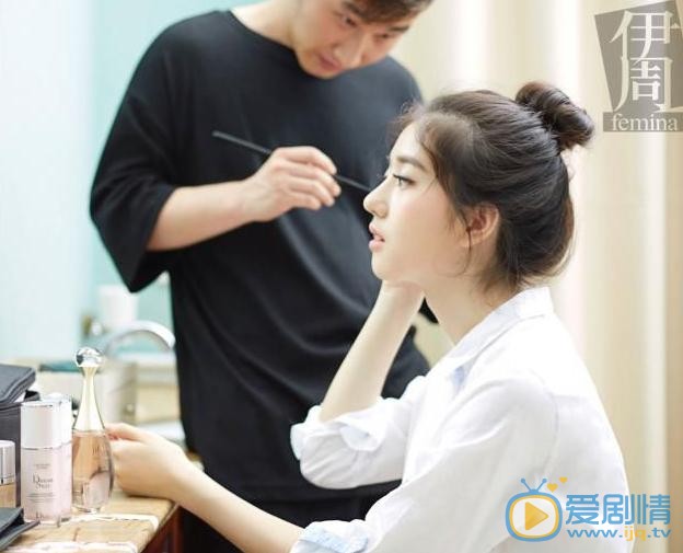 李凯馨杂志写真 李凯馨高清写真_李凯馨高清剧照