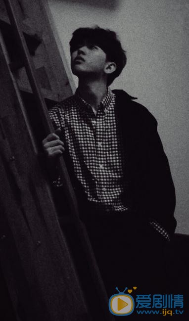 蔡徐坤怀旧写真 蔡徐坤高清写真_蔡徐坤高清剧照
