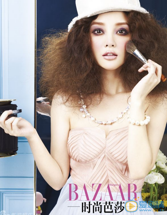 李小璐杂志写真 李小璐高清写真_李小璐高清剧照