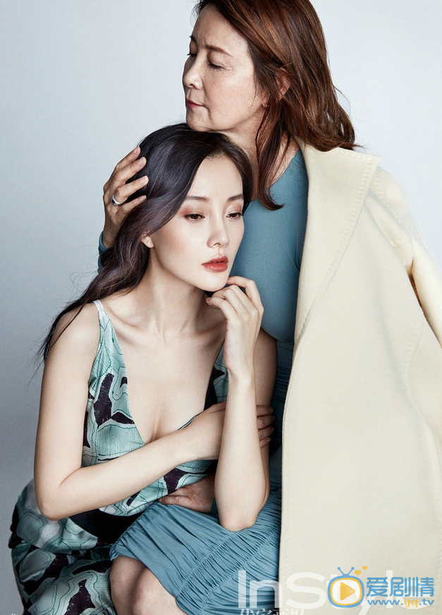 李小璐全家福写真 李小璐高清写真_李小璐高清剧照