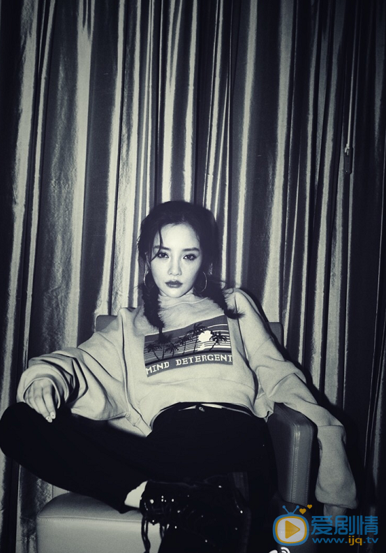李小璐运动写真 李小璐高清写真_李小璐高清剧照