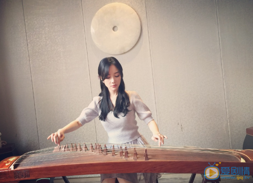 李小璐生活照 李小璐高清写真_李小璐高清剧照