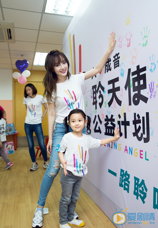 李小璐李小璐一家三口 李小璐高清写真_李小璐高清剧照