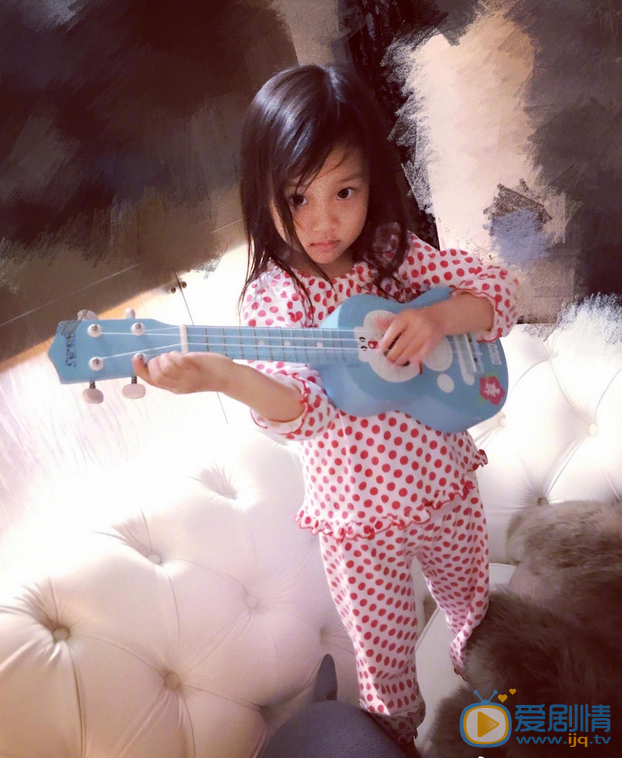 李小璐李小璐女儿甜馨 李小璐高清写真_李小璐高清剧照