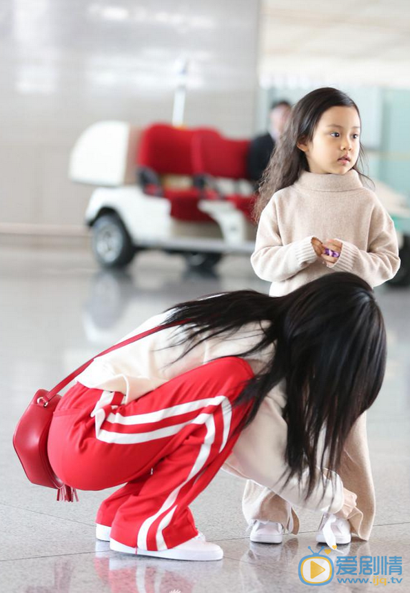 李小璐李小璐女儿甜馨 李小璐高清写真_李小璐高清剧照
