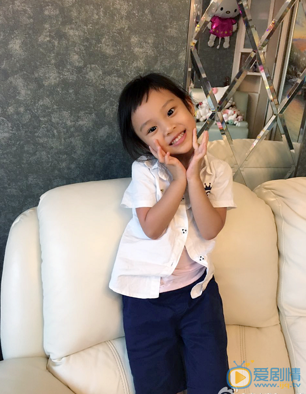 李小璐李小璐女儿甜馨 李小璐高清写真_李小璐高清剧照