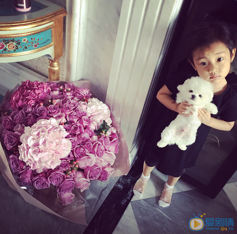 李小璐李小璐女儿甜馨 李小璐高清写真_李小璐高清剧照