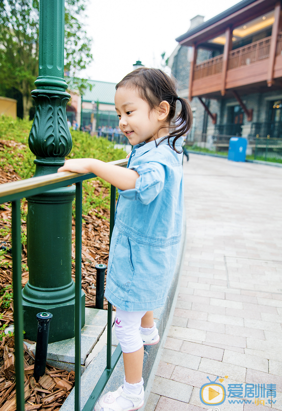 李小璐李小璐女儿甜馨 李小璐高清写真_李小璐高清剧照
