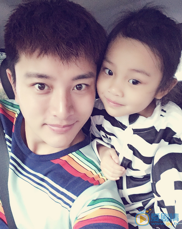 李小璐李小璐女儿甜馨 李小璐高清写真_李小璐高清剧照