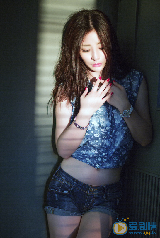 柳岩性感写真 柳岩高清写真_柳岩高清剧照