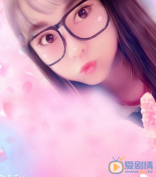 熊梓菱卖萌照 熊梓菱高清写真_熊梓菱高清剧照