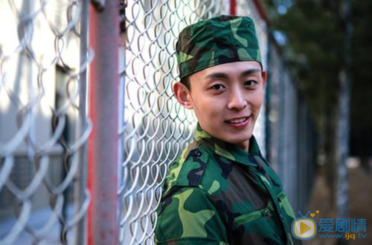 孙伟豪《春风十里不如你》剧照 孙伟豪高清写真_孙伟豪高清剧照