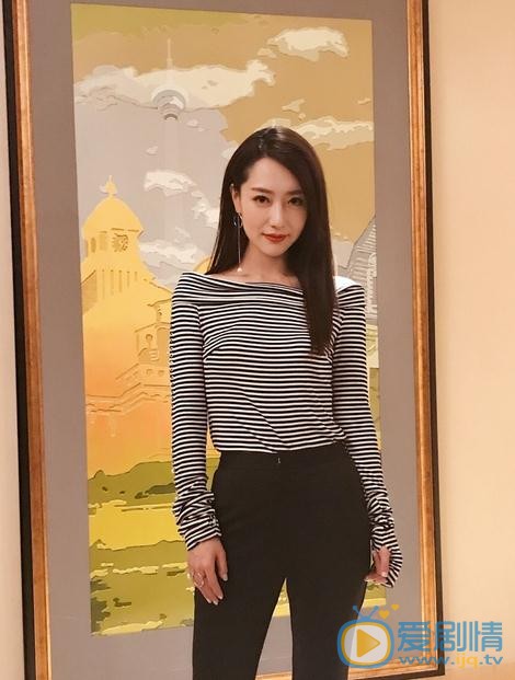 白冰活动照 白冰高清写真_白冰高清剧照