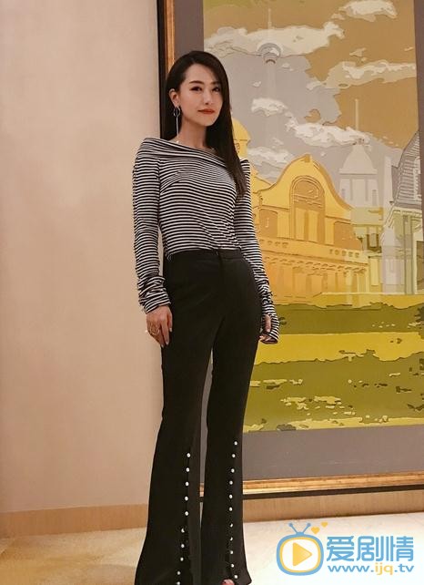 白冰活动照 白冰高清写真_白冰高清剧照