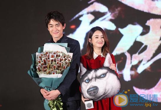 楚乔传发布会 林更新赵丽颖被爆料&ldquo;星玥cp&rdquo;私下齁甜