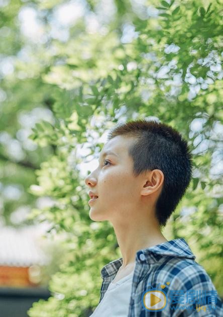 王鹤润短发帅气写真 王鹤润高清写真_王鹤润高清剧照