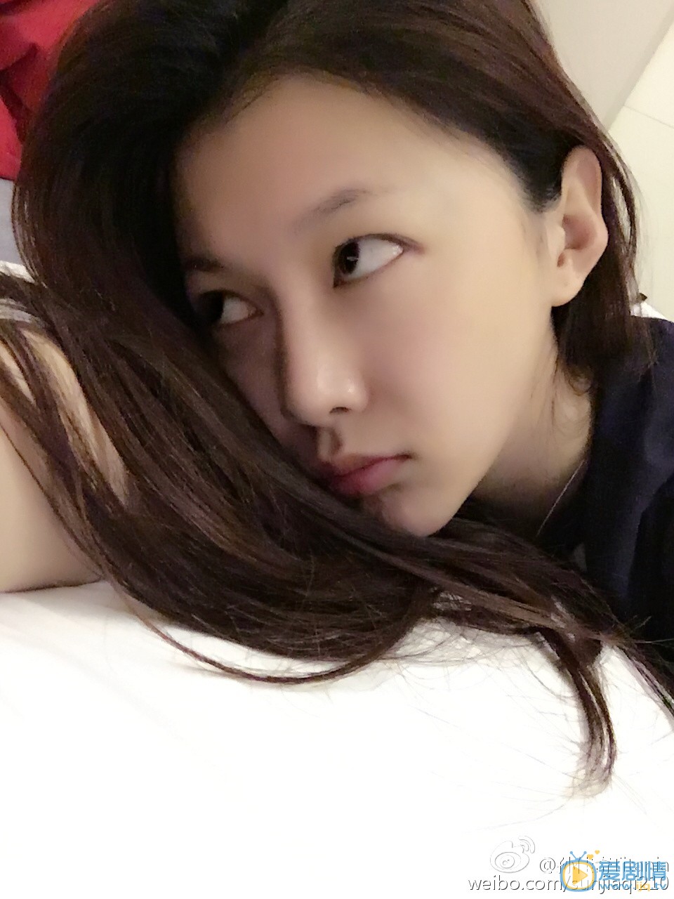 孙佳奇嘟嘴卖萌照 孙佳奇高清写真_孙佳奇高清剧照
