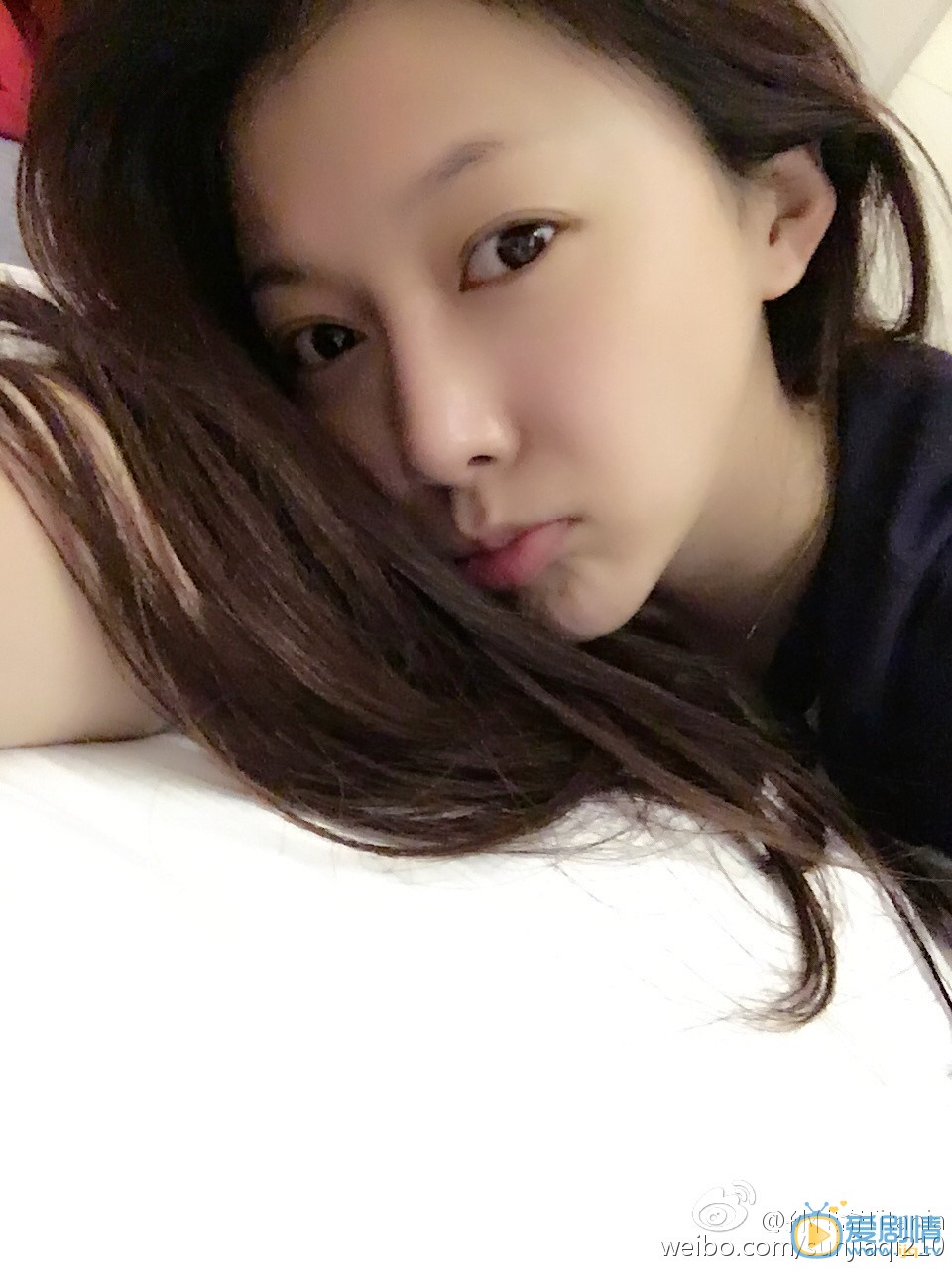 孙佳奇嘟嘴卖萌照 孙佳奇高清写真_孙佳奇高清剧照