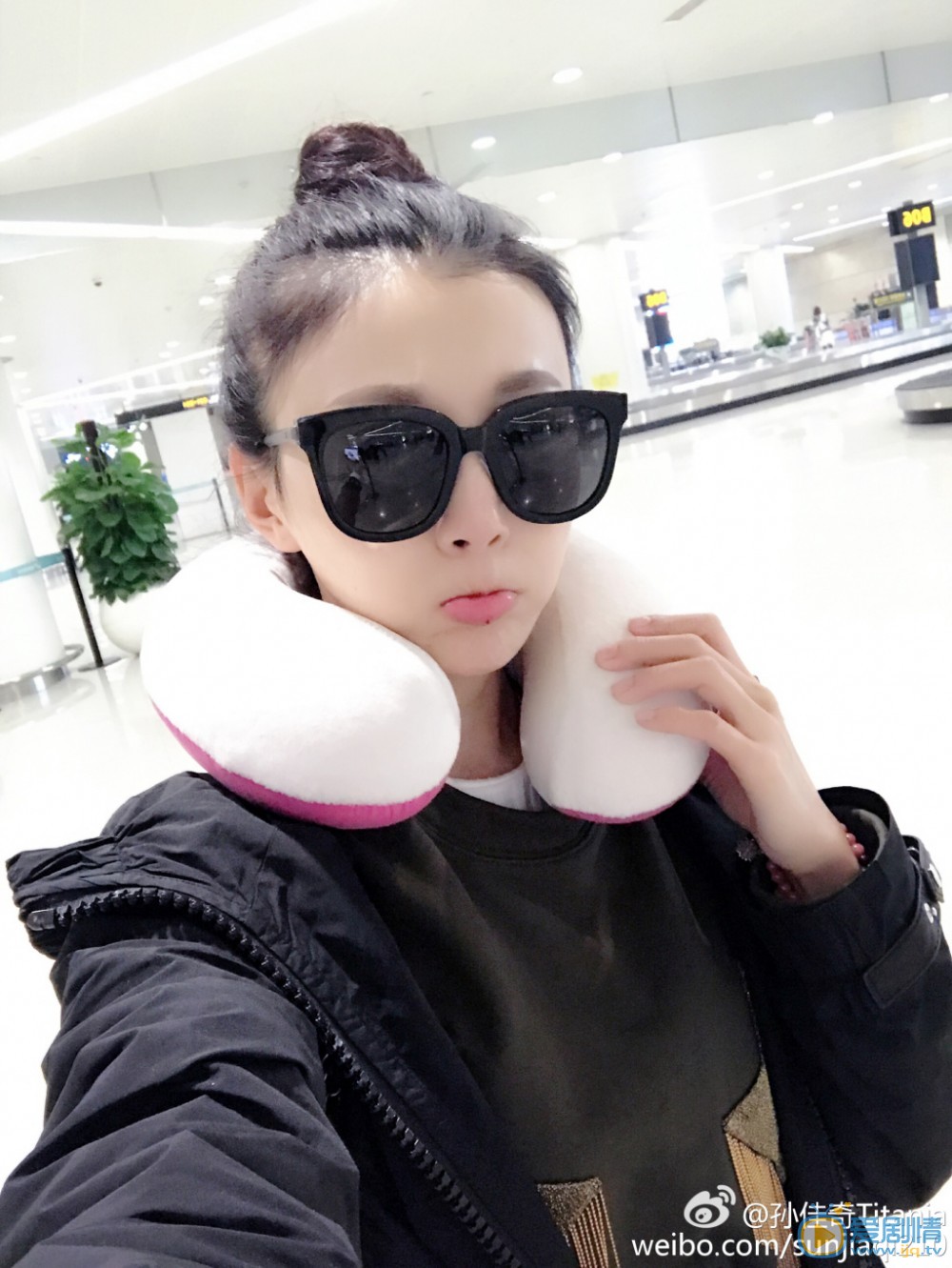 孙佳奇嘟嘴卖萌照 孙佳奇高清写真_孙佳奇高清剧照
