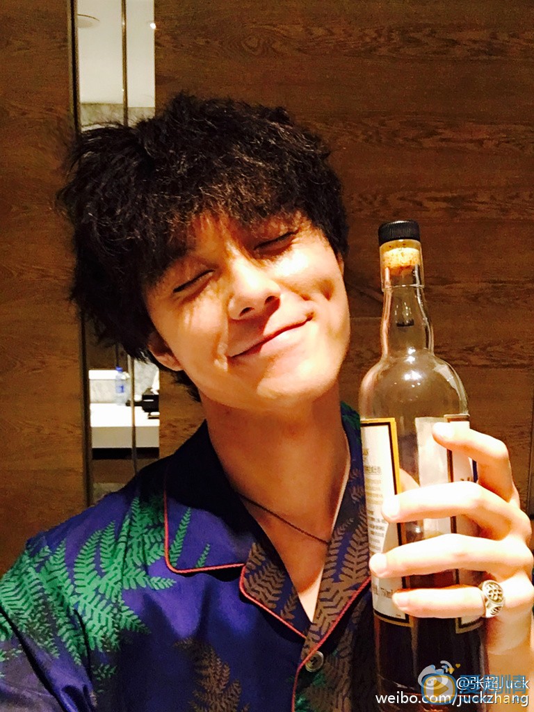 张超生活照 张超高清写真_张超高清剧照