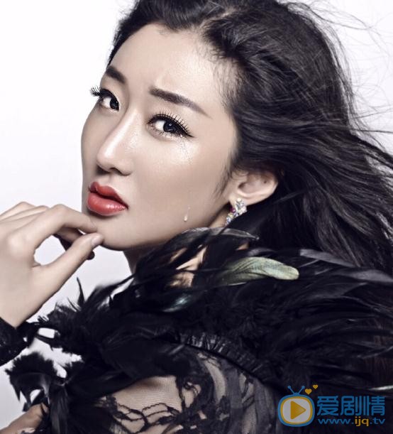 李依馨性感写真 李依馨高清写真_李依馨高清剧照