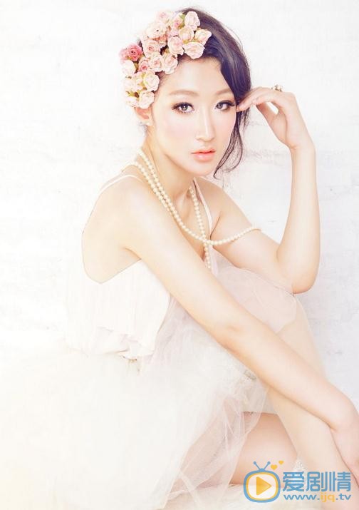 李依馨性感写真 李依馨高清写真_李依馨高清剧照