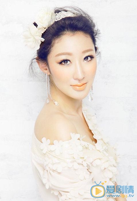 李依馨性感写真 李依馨高清写真_李依馨高清剧照