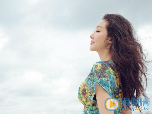 李依馨生活照 李依馨高清写真_李依馨高清剧照