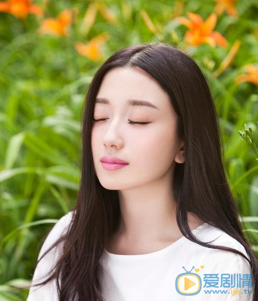 章婷婷清新写真 章婷婷高清写真_章婷婷高清剧照