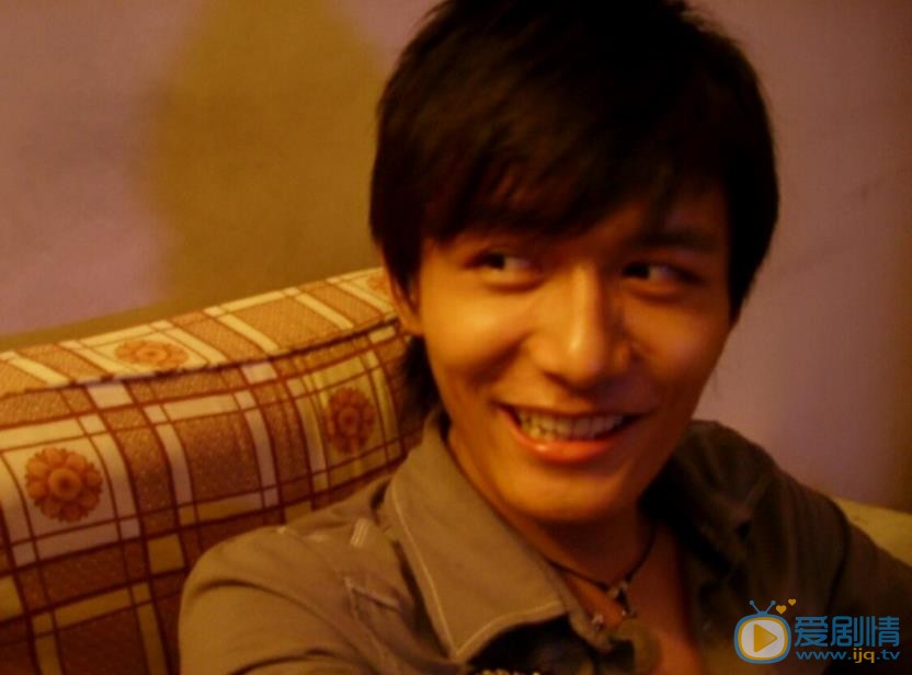 雷牧生活照 雷牧高清写真_雷牧高清剧照