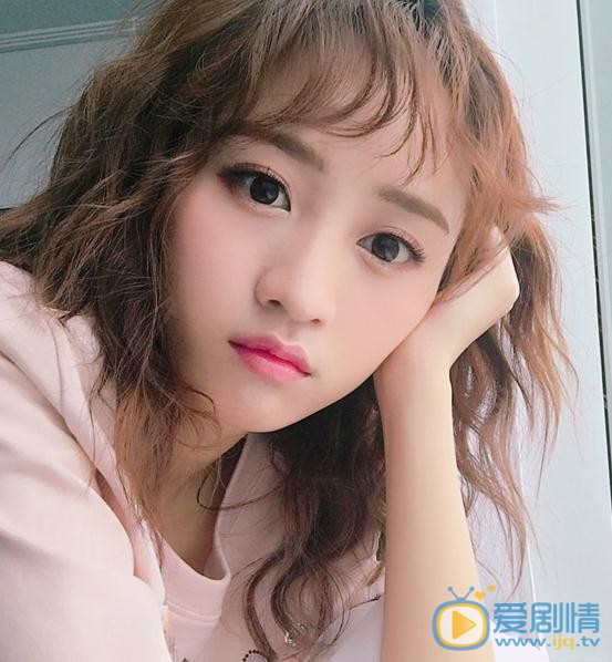 黄婷婷生活照 黄婷婷高清写真_黄婷婷高清剧照