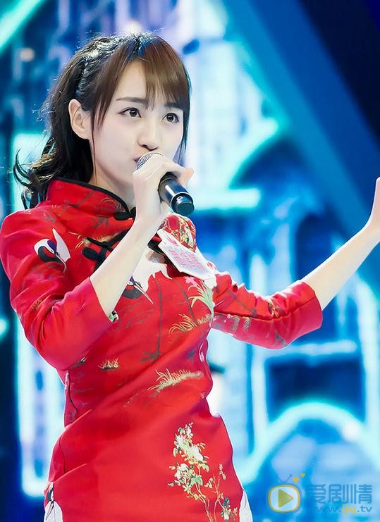 黄婷婷演唱会照 黄婷婷高清写真_黄婷婷高清剧照