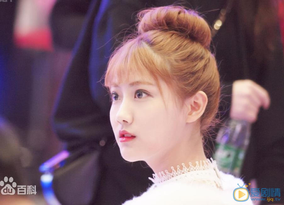 李艺彤清纯甜美写真 李艺彤高清写真_李艺彤高清剧照