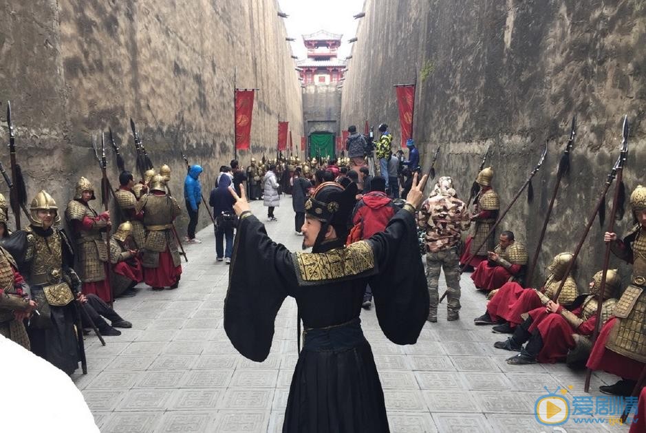 黄文豪片场照 黄文豪高清写真_黄文豪高清剧照