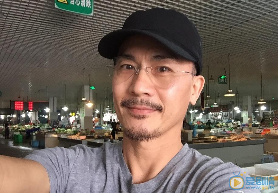 黄文豪生活照 黄文豪高清写真_黄文豪高清剧照