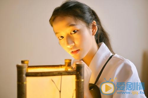 杨肸子道服写真 杨肸子高清写真_杨肸子高清剧照