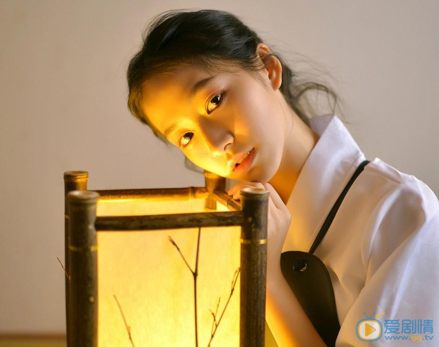 杨肸子道服写真 杨肸子高清写真_杨肸子高清剧照