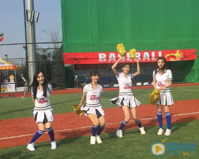 杨肸子片场照 杨肸子高清写真_杨肸子高清剧照