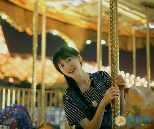 杨肸子文艺写真 杨肸子高清写真_杨肸子高清剧照